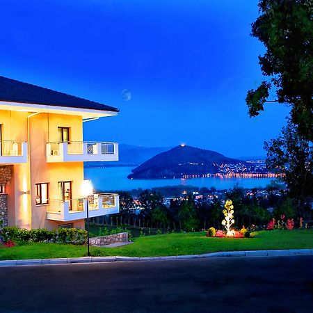 Enastron View Hotel Kastoria Extérieur photo