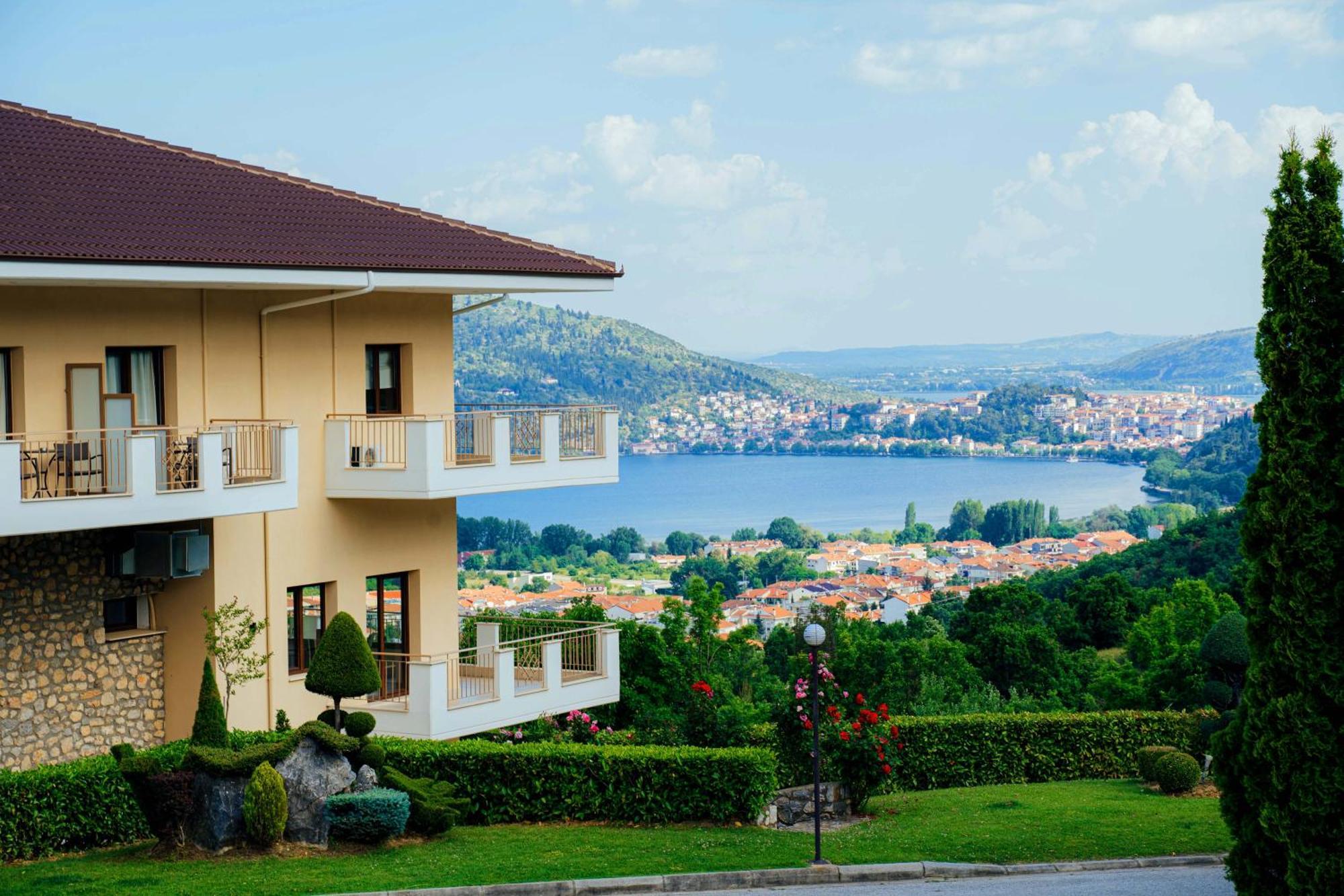 Enastron View Hotel Kastoria Extérieur photo