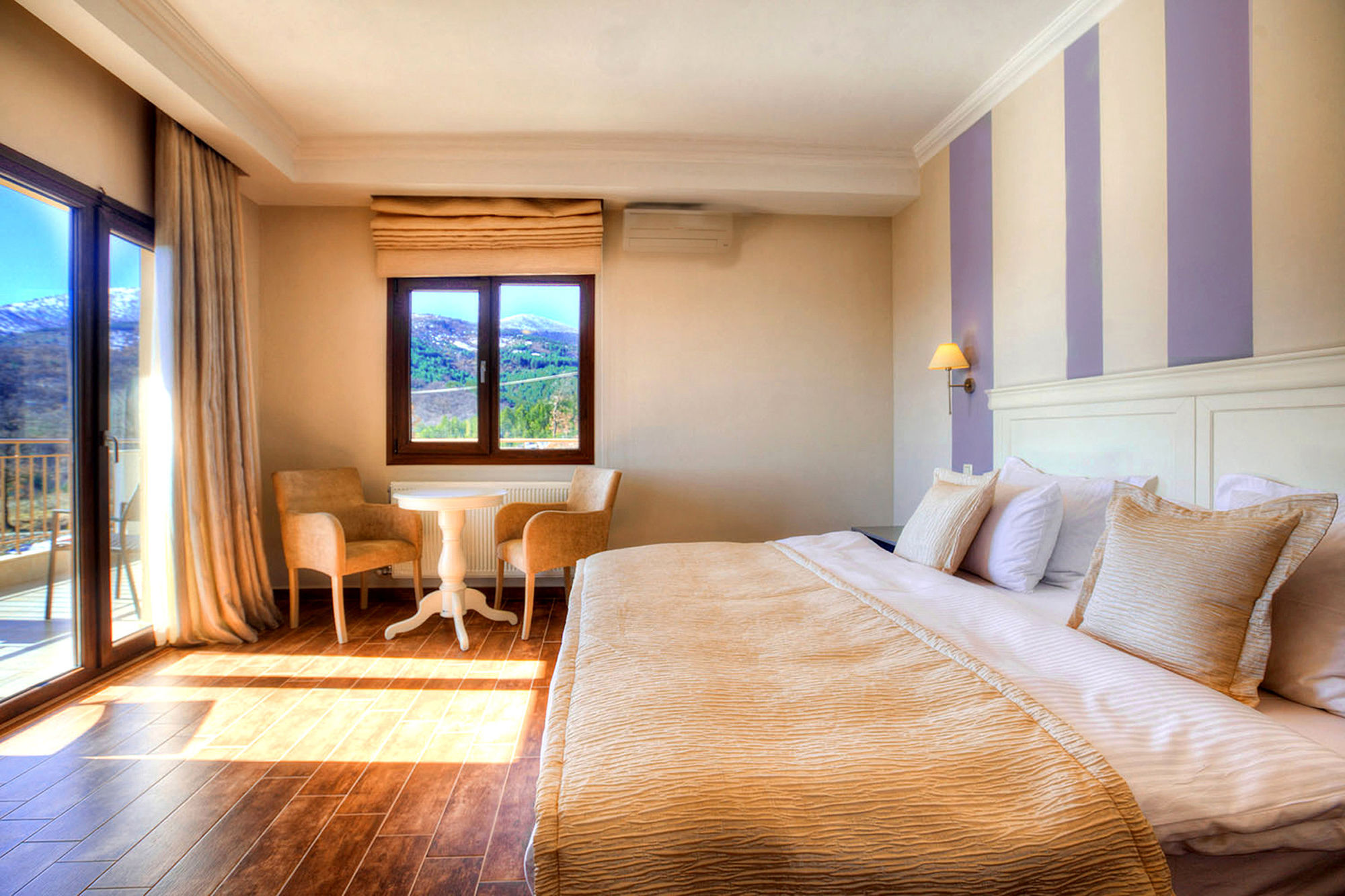 Enastron View Hotel Kastoria Extérieur photo