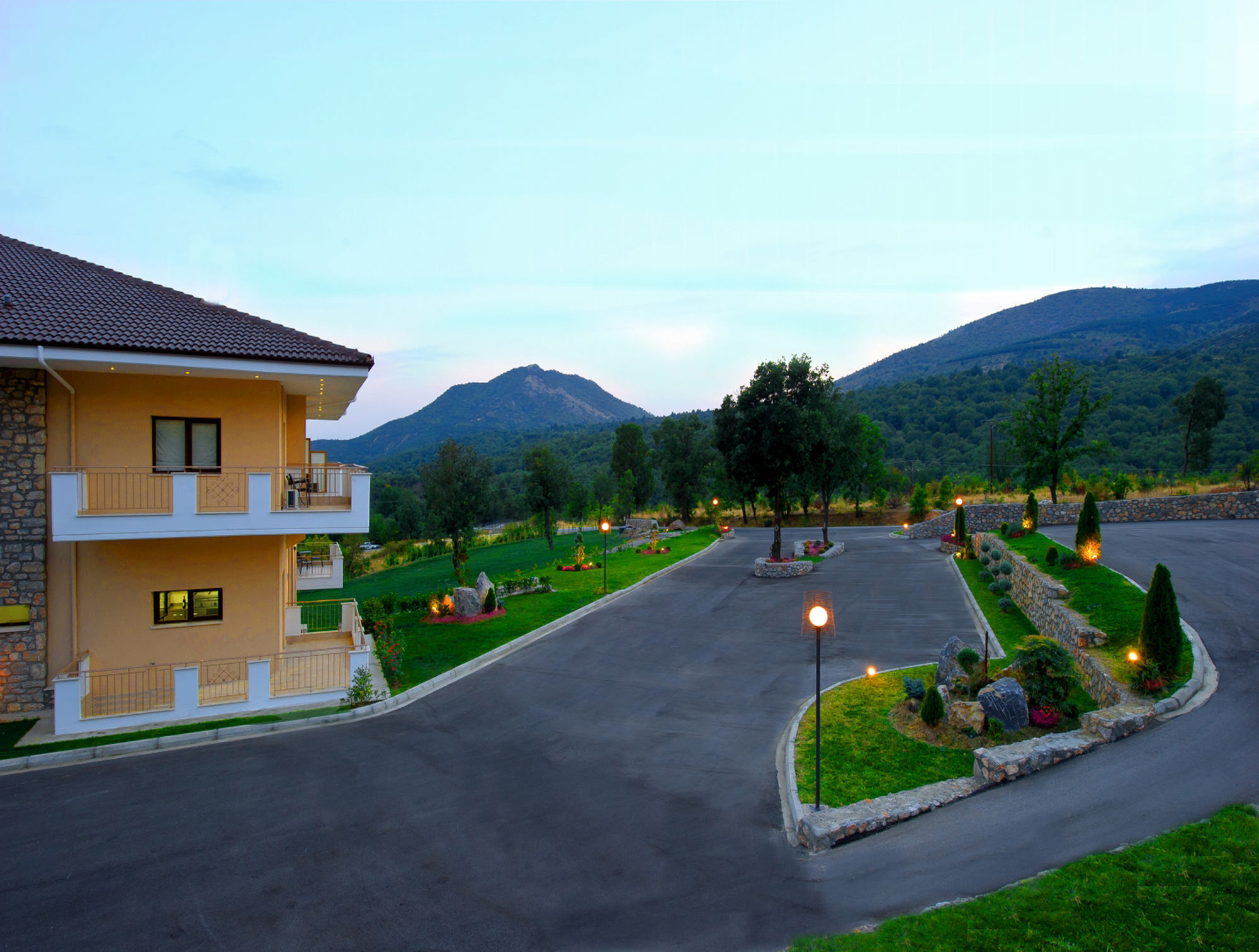 Enastron View Hotel Kastoria Extérieur photo